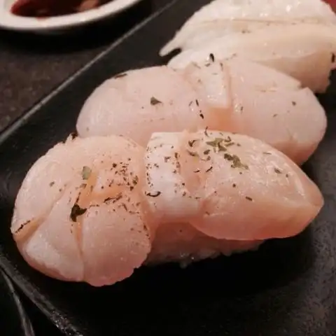 灸烧牛油带子寿司 - 好食当然系最后先食hk$ 36