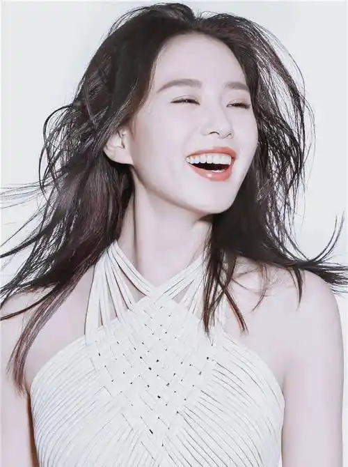 笑容最治愈的女星,赵丽颖上榜,当看到第一名,心都要融化了!