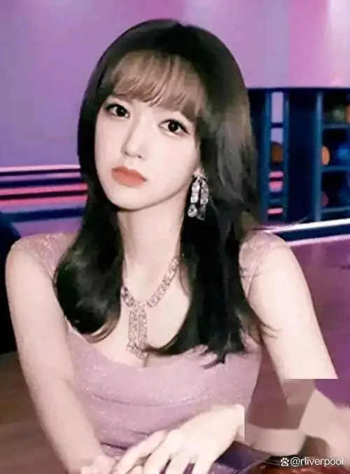 舞动青春:摆脱"奶潇"标签,女神程潇用才华点亮未来