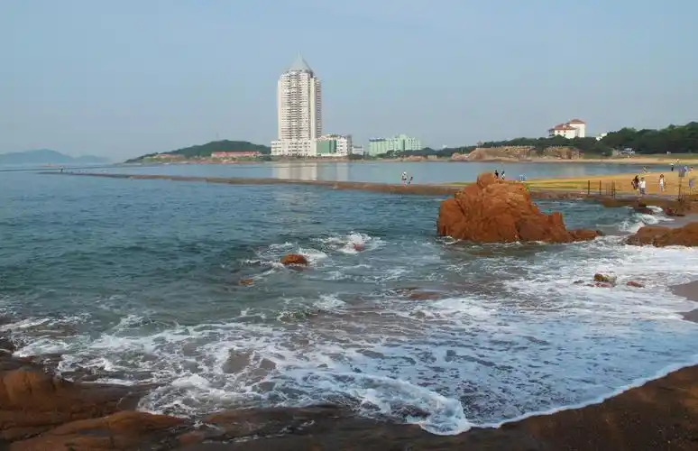 夏日青岛怎么玩?第二海水浴场,八大关,花石楼