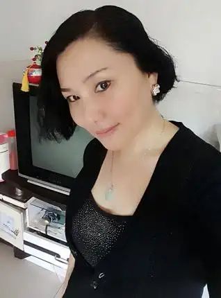 48岁离异女征婚照片(id:54475814)_广东深圳征婚交友_珍爱网