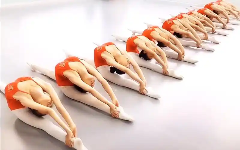 (373)儿童中国舞基本功【耗腿】【仰身抓腿】