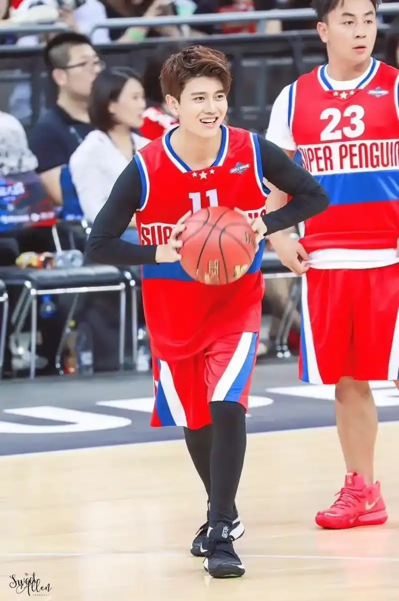 多谢你如此精彩耀眼成为我平淡岁月里的星辰#任嘉伦 #篮球男孩 - 抖音