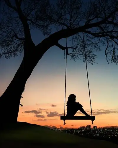 今天我们彼此是彼此的过客,爱已不在 往往喜欢一个人的时候,不需要