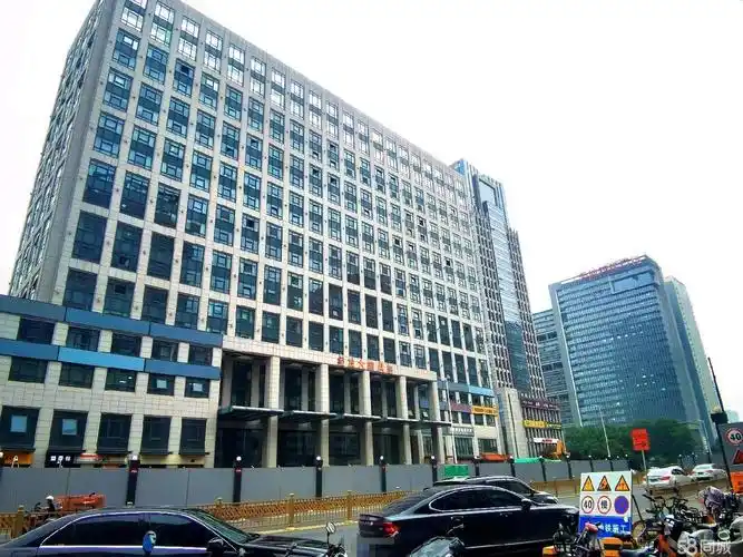 【16图】写字楼一楼旺铺转让/地址凤城二路新世纪大厦/客源多,西安