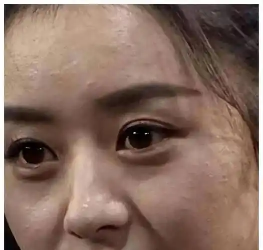 明星无滤镜下的鬼样子,赵丽颖满脸粉刺,殷桃认不出,杨幂像老太