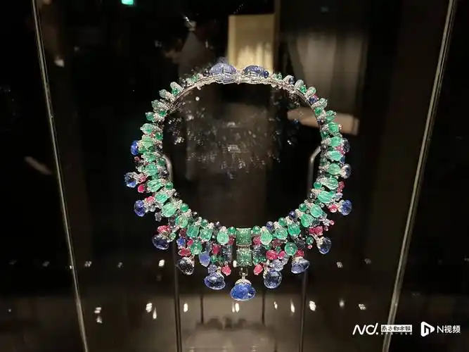 卡地亚典藏首进香港故宫,百件珍宝横跨两世纪讲述女性影响力_展览