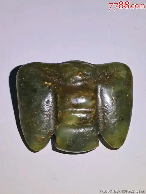 以前收的老红山玉枭,,,,红山文化高古玉器红山玉器