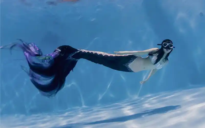 美人鱼潜水 化身成一条美人鱼|蓝色大海的传说|单蹼自由潜