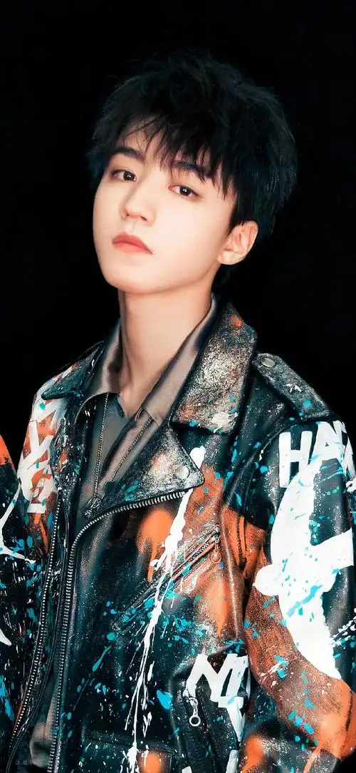 陪王俊凯奔赴每一个十年