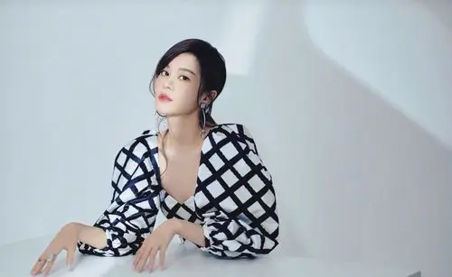 看《乘风破浪的姐姐》喜欢郁可唯,要实力有实力,要魅力有魅力