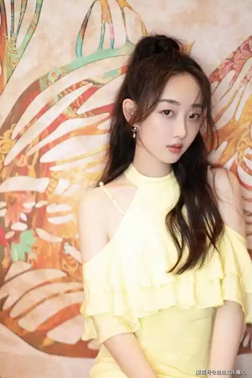 最美"林黛玉"!内娱性感女神:蒋梦婕写真赏