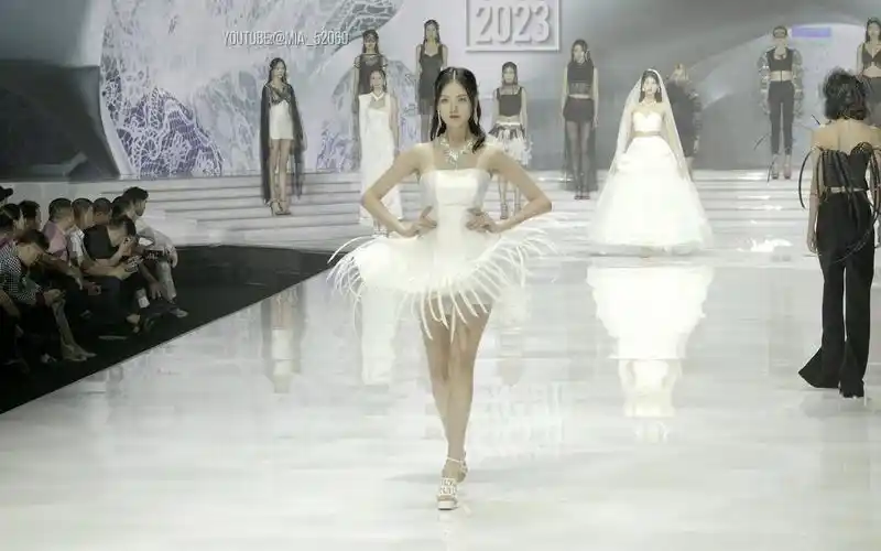 【4k】2023 深圳内衣秀/性感美女超模内衣走秀特写镜头