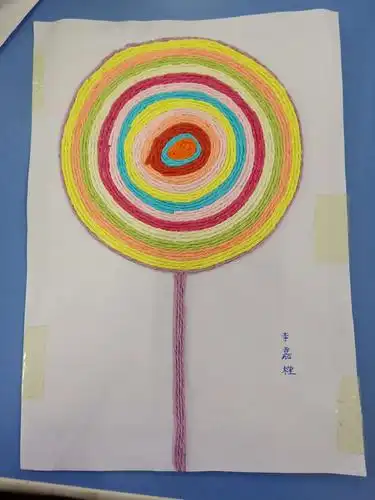 "毛线大变身"小手创造大奇迹——育红幼儿园大一班趣味手工