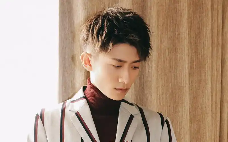 张一山帅气写真,高清图片,电脑桌面-壁纸族