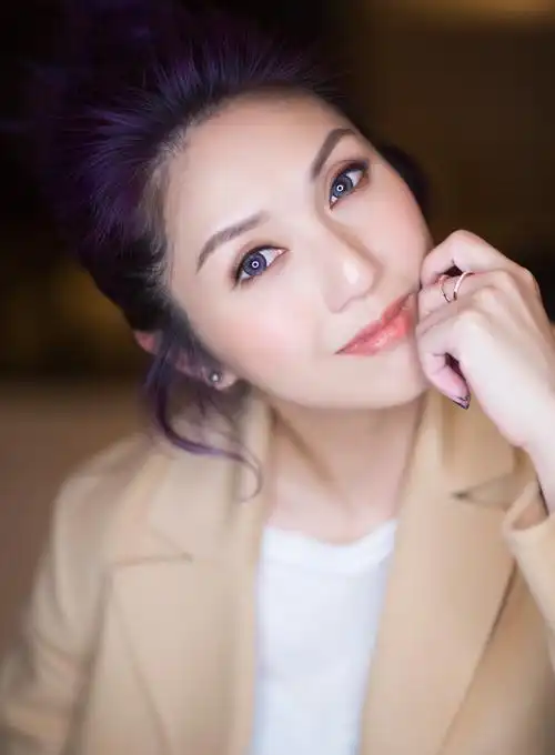 杨千嬅高清壁纸