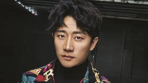 明星大陆黄轩明星风尚壁纸1