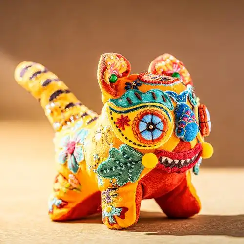 阿卡刺绣手工diy材料包自绣布老虎布艺玩偶摆件虎年吉祥物护身符