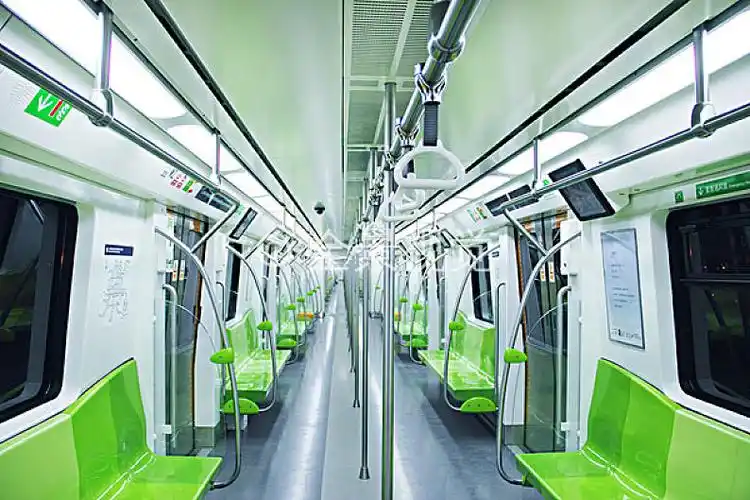 地铁车厢内部图片_地铁车厢内部高清图片_全景视觉