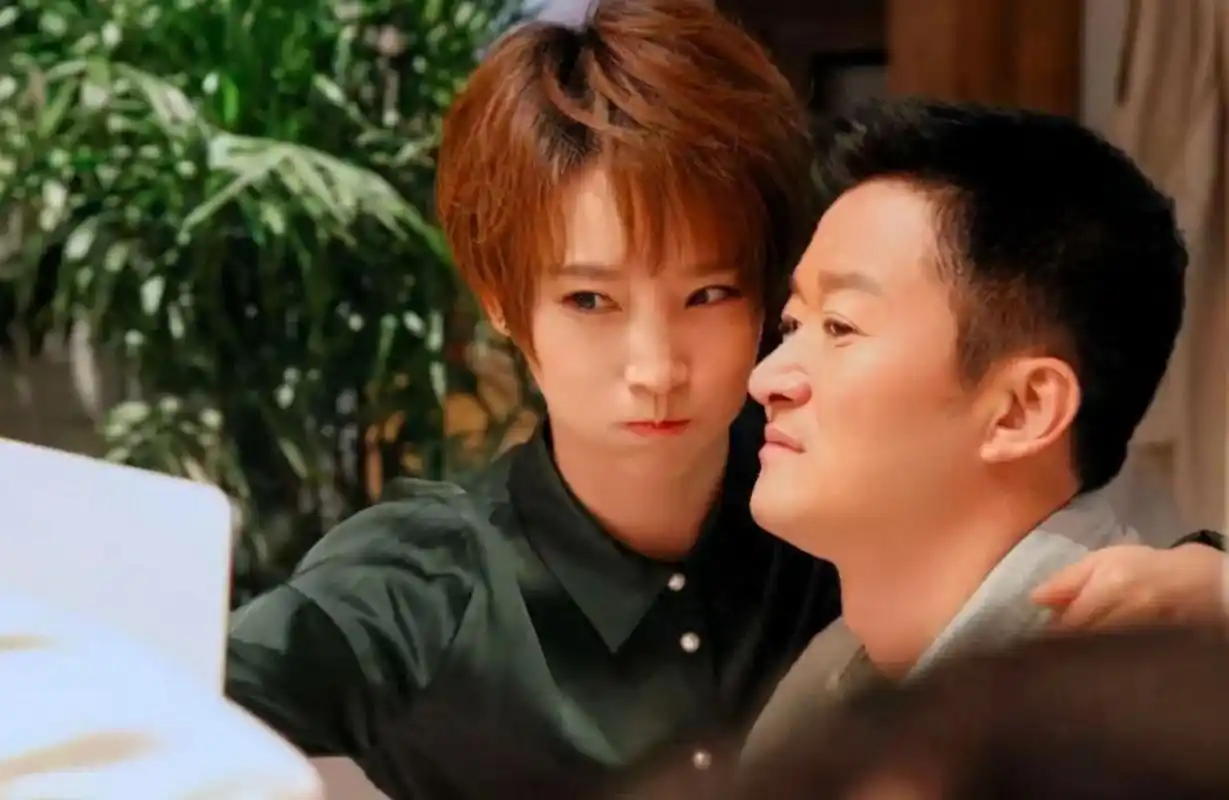 金秋图文动态创作节# 具有"旺夫相"的女明星之谢楠  第36届大众电影