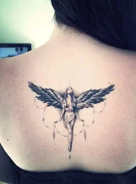 带双羽翼的一组黑灰天使纹身图案