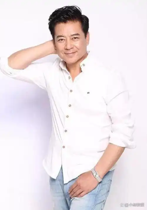 奶油小生颜世魁早期靠颜值闯荡娱乐圈67岁仍单身无子嗣