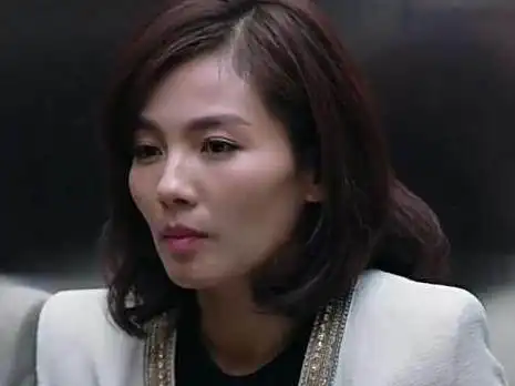 刘涛蔡少芬太阳穴凹陷颧骨高脸型缺陷,属于最不耐老的脸型