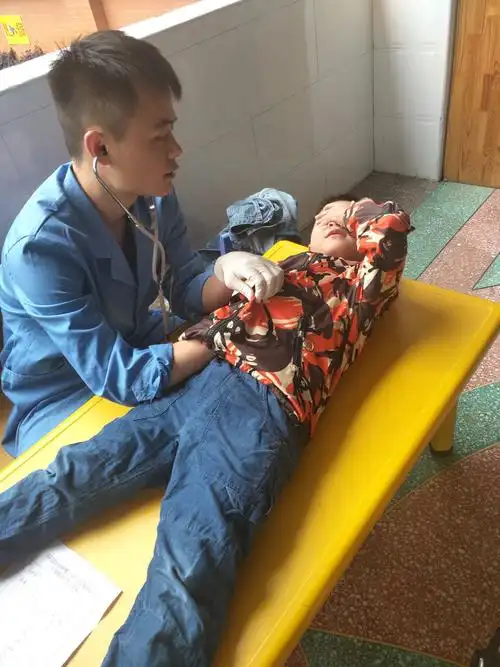 石门县楚江街道第一幼儿园年度体检开始了……"关注幼儿健康,从体检