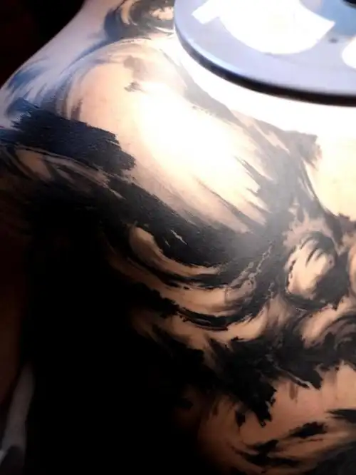 醒狮满背纹身花絮 tattoo 满背 纹身师日常