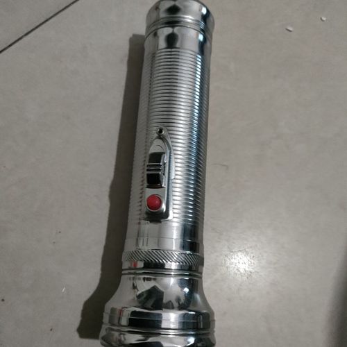 创京懿选老式用电池的手电筒八十年代老式手电筒两节一号电池的怀旧