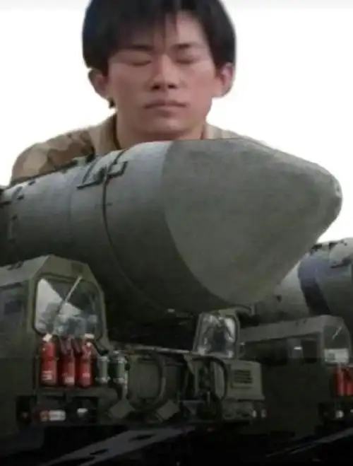 沙雕表情包#千玺开炮又更新了