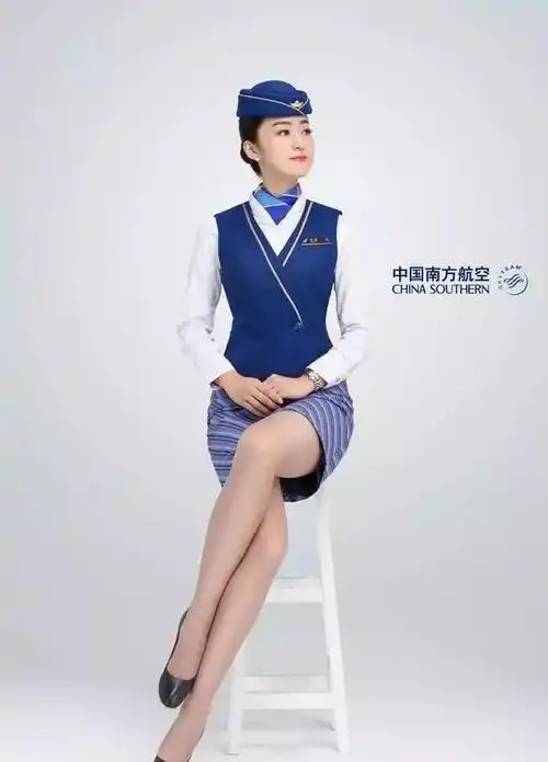 浅析空乘礼仪训练对空乘专业学生素质的影响