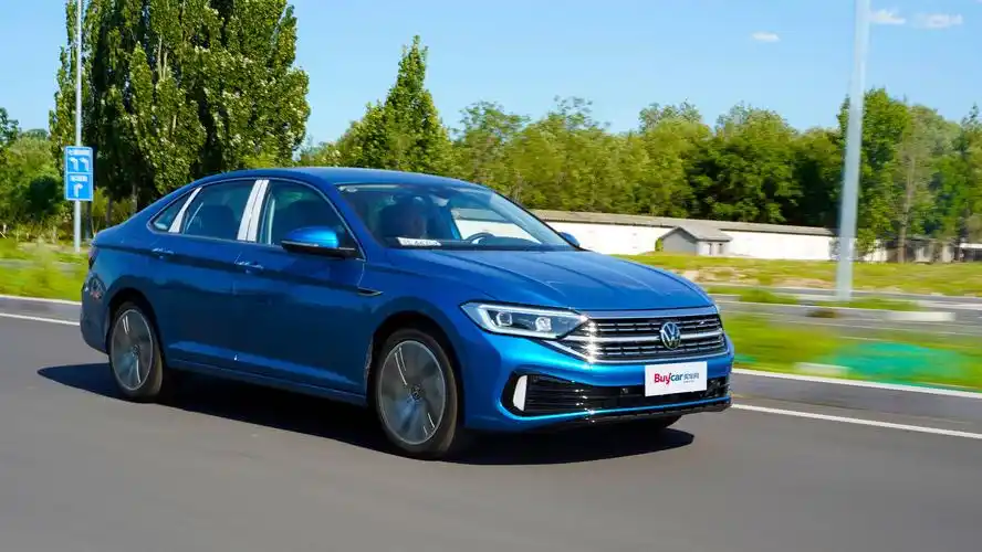 15tevo2发动机实测如何抢先试驾一汽大众新款速腾