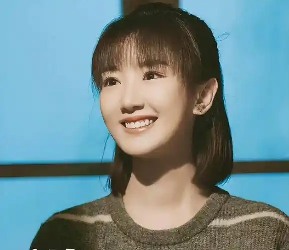 录音曝光,毛晓彤直面陈翔出轨疑云 毛晓彤在参加综艺节目《怦然再心动