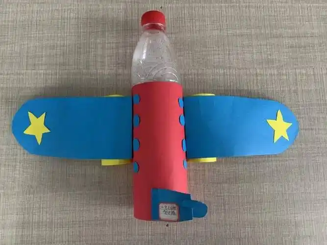 绿色环保变废为宝辛厝寮小学举行环保手工作品制作比赛