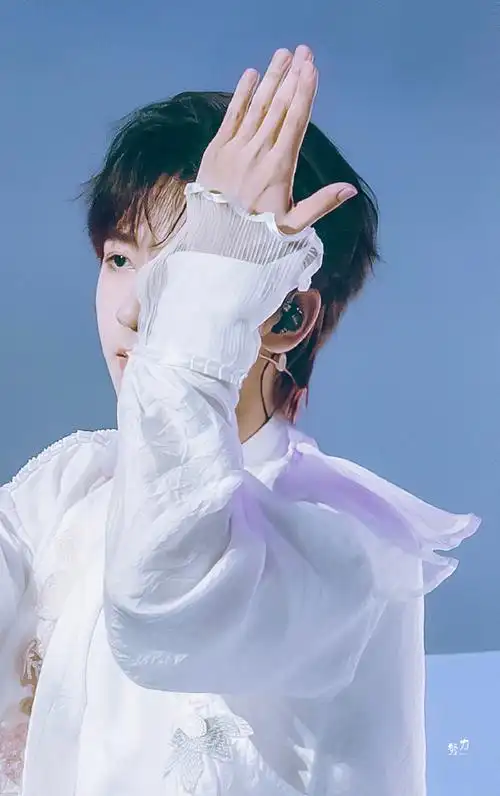 躺着听时代少年团的躺着真舒服##贺峻霖 梦蝶破笼