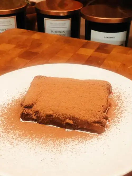 生巧克力蛋糕darkrawchocolatecake