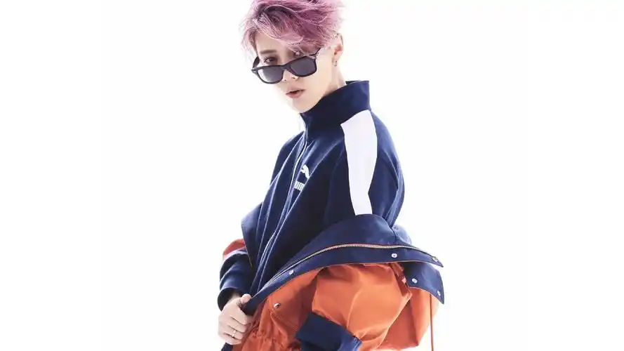 21m上传时间:2020-06-16壁纸标签:鹿晗明星风尚壁纸封面图鹿晗 明星