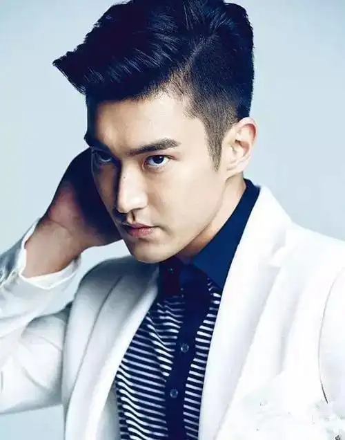 好看的男生鬓角设计 鬓角修剪技巧-发型教程-帅哥发型网