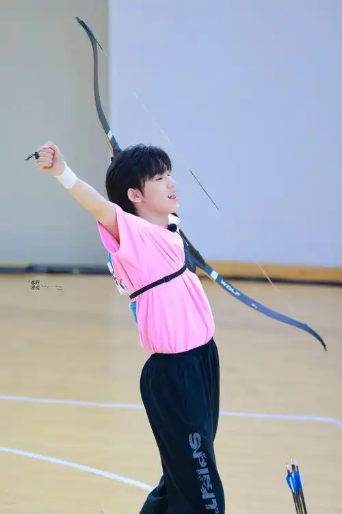 宋亚轩夏日运动会饭拍