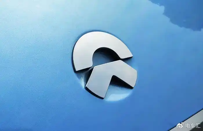 年9月7日至2022年10月10日期间生产的部分2022年款蔚来et5电动汽车,共