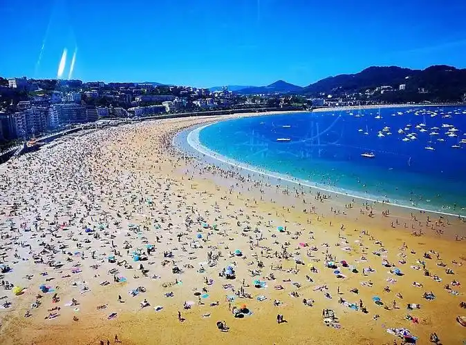 sansebastián贝壳海滩