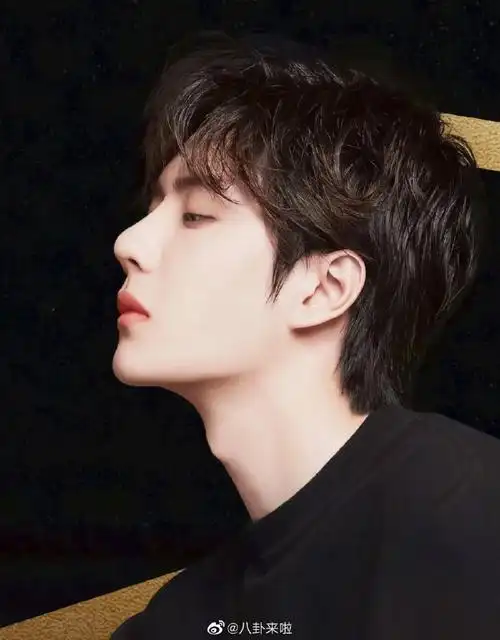 王一博喉结好苏##王一博这就是街舞5