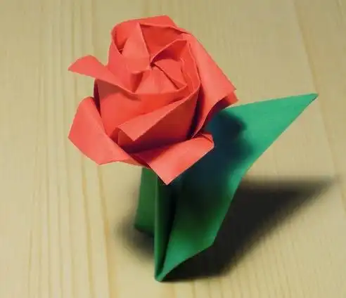 儿童手工折纸魔方玫瑰花