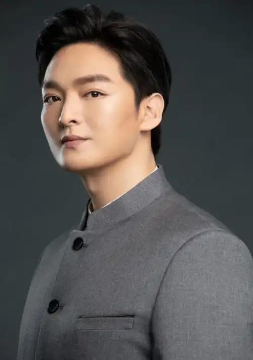 视频|演员歌手王凯演唱江西歌曲《好人越来越多》