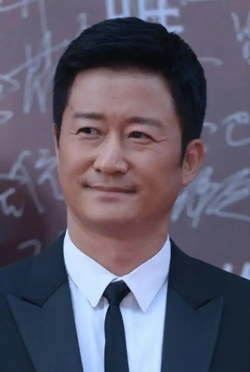 华表奖男星怼脸生图:遍地是普男,苏有朋韩庚发福,王一博脸肿_状态