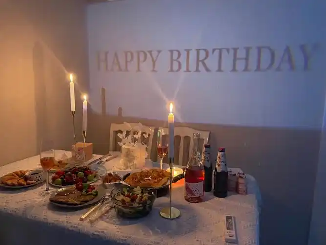 ins风生日布置生日布置家里生日氛围布置