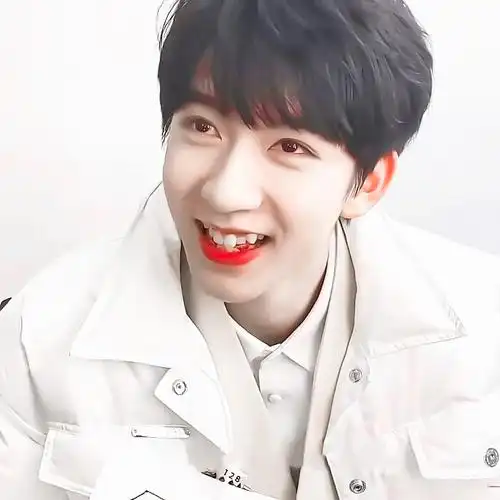 贺峻霖是全世界最厉害的小朋友啦