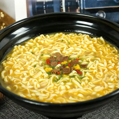 康师傅熬制高汤包装日式豚骨金汤肥牛方便面泡面冲泡方便面