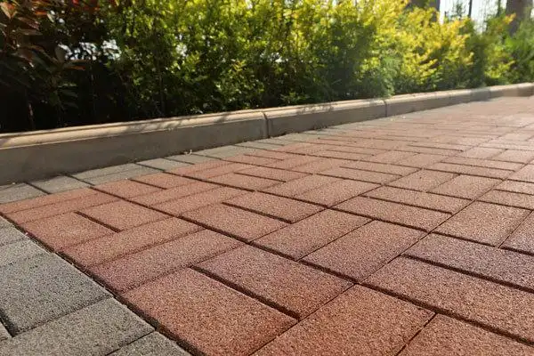 北海路面透水砖北海陶瓷透水砖工厂直供